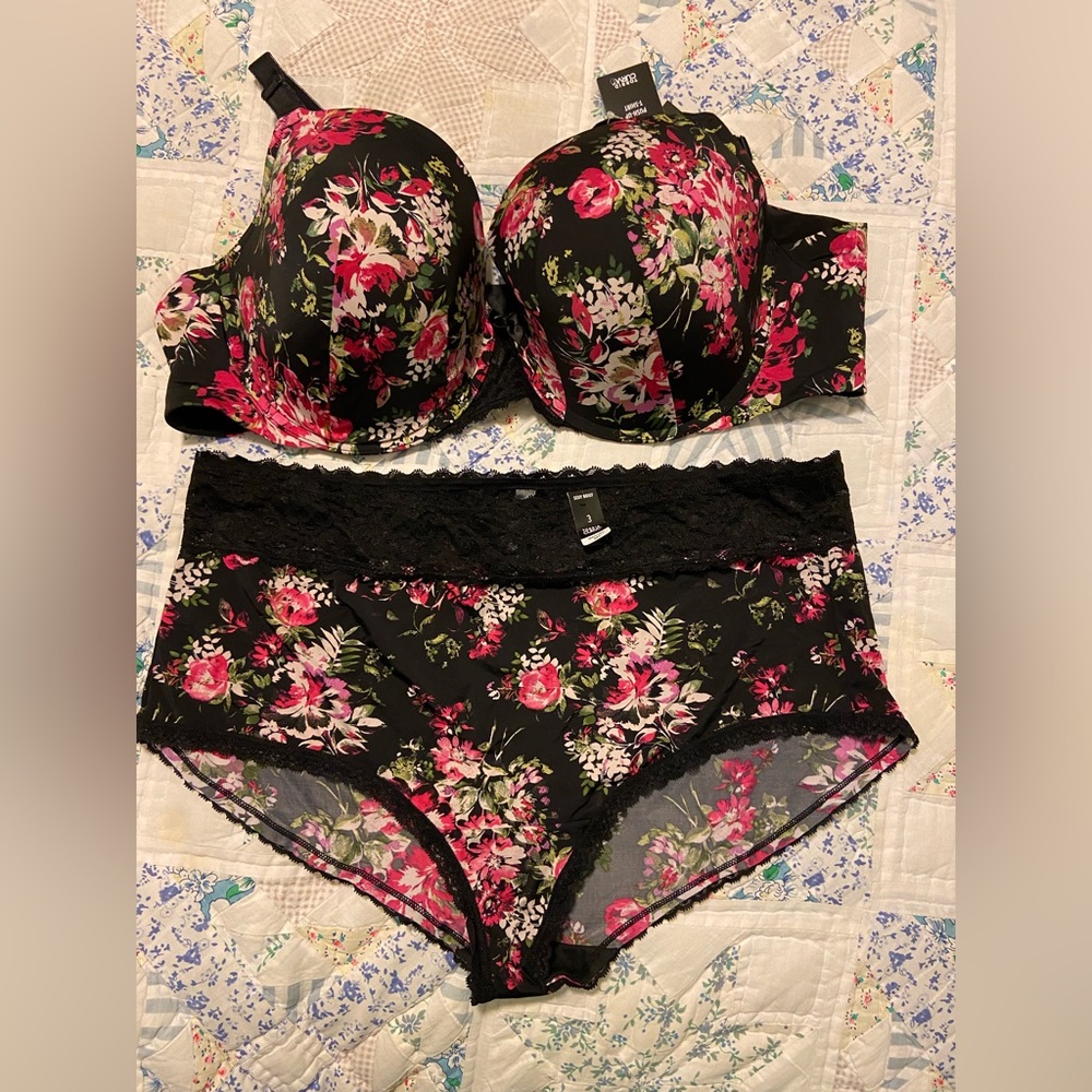 ☀️Sexy summer floral?! YES, PLS!